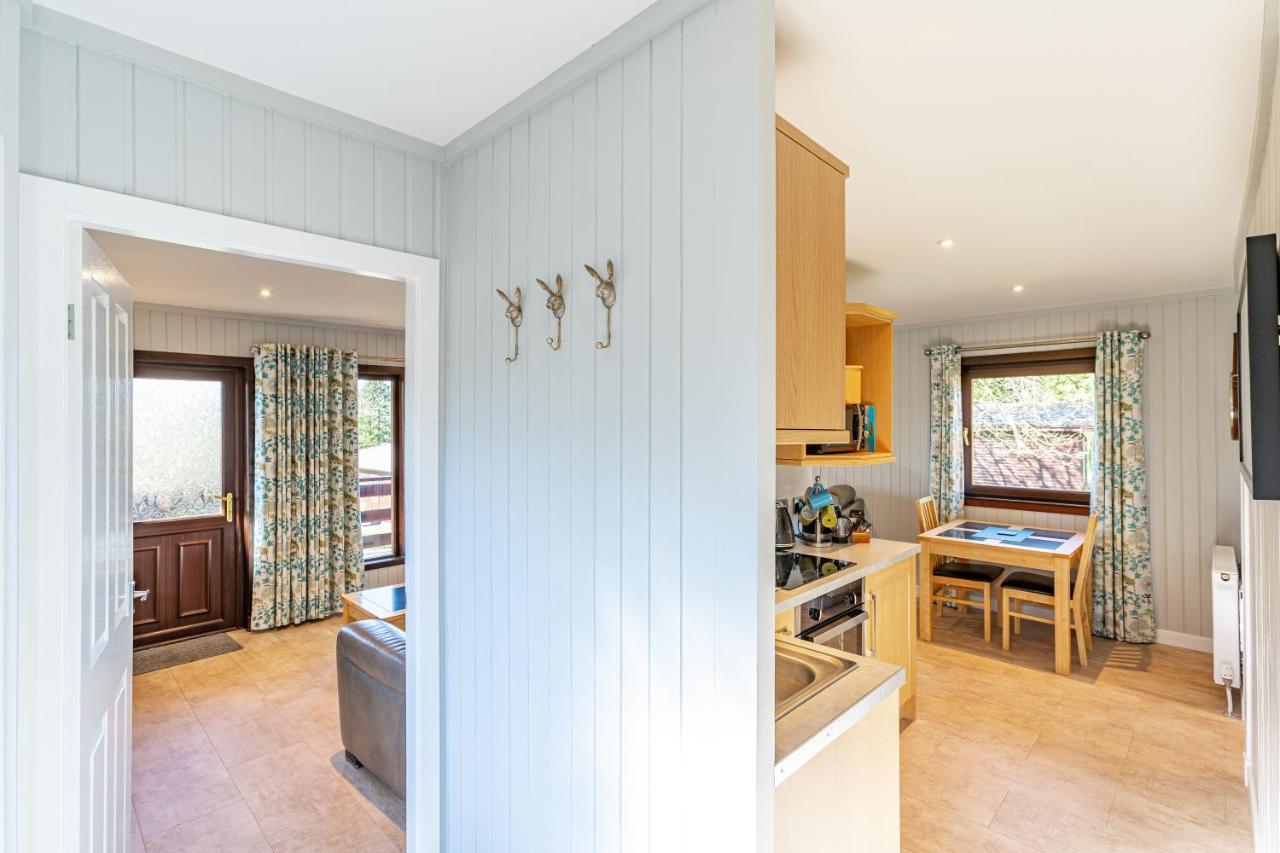 Bluebell Lodge 7 With Hot Tub Newton Stewart Exterior foto
